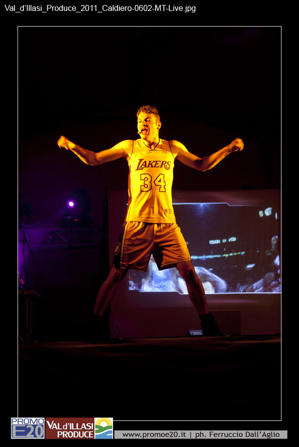 Val_d'Illasi_Produce_2011_Caldiero-0602-MT-Live