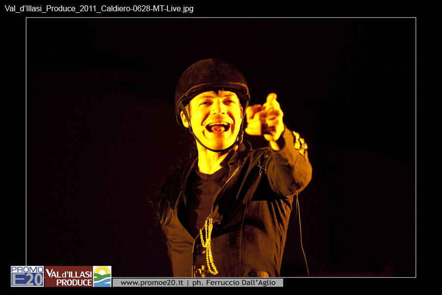 Val_d'Illasi_Produce_2011_Caldiero-0628-MT-Live