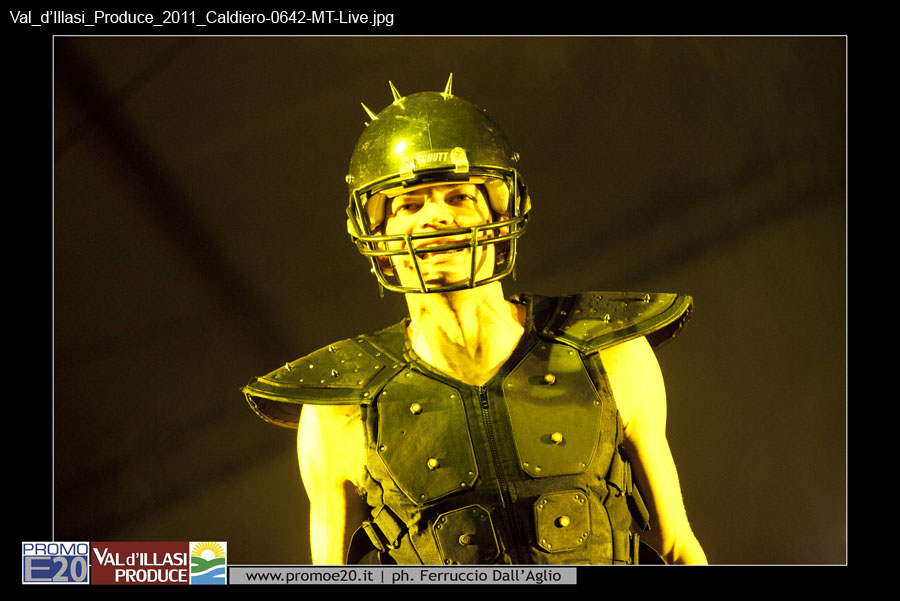 Val_d'Illasi_Produce_2011_Caldiero-0642-MT-Live