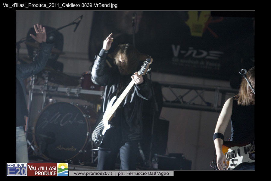 Val_d'Illasi_Produce_2011_Caldiero-0839-VrBand