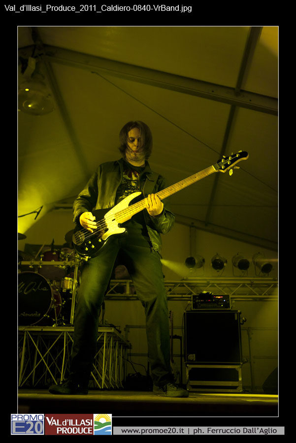 Val_d'Illasi_Produce_2011_Caldiero-0840-VrBand