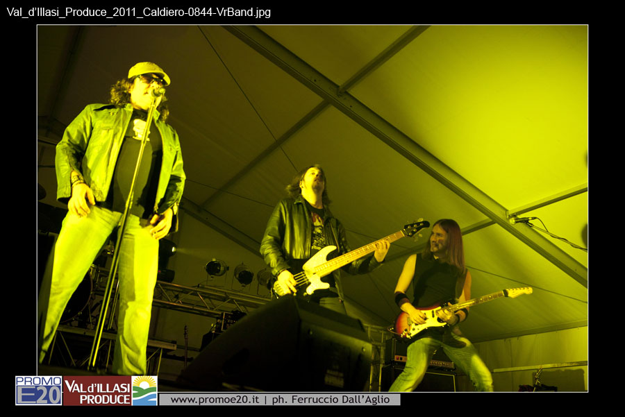 Val_d'Illasi_Produce_2011_Caldiero-0844-VrBand