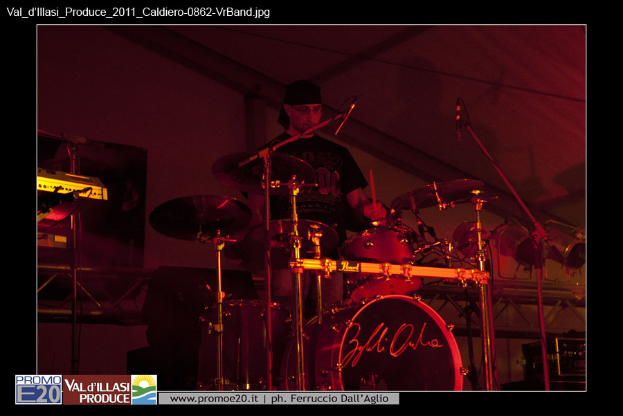 Val_d'Illasi_Produce_2011_Caldiero-0862-VrBand