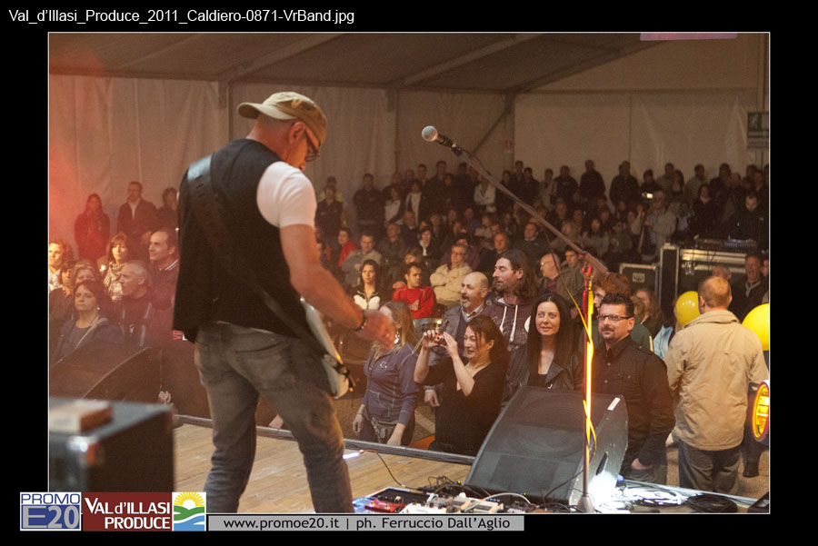 Val_d'Illasi_Produce_2011_Caldiero-0871-VrBand