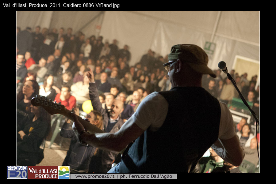 Val_d'Illasi_Produce_2011_Caldiero-0886-VrBand