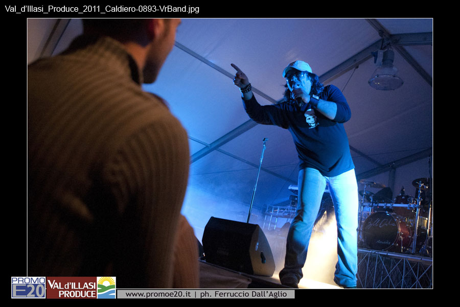 Val_d'Illasi_Produce_2011_Caldiero-0893-VrBand