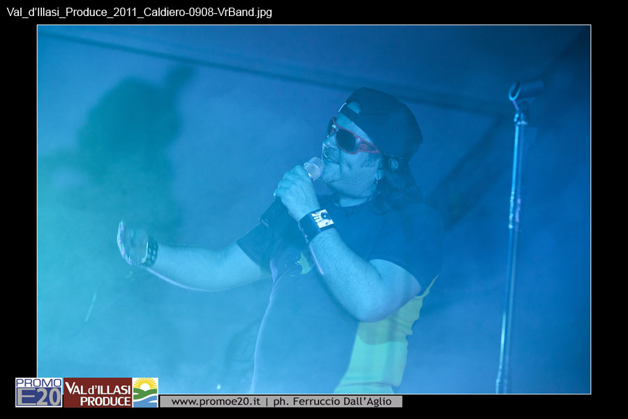 Val_d'Illasi_Produce_2011_Caldiero-0908-VrBand