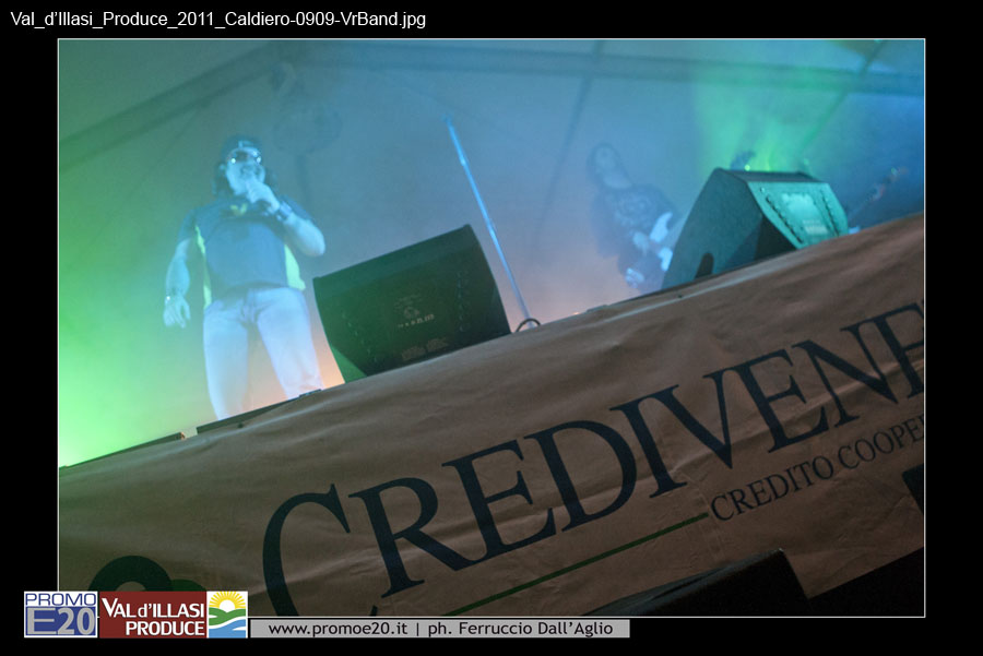 Val_d'Illasi_Produce_2011_Caldiero-0909-VrBand
