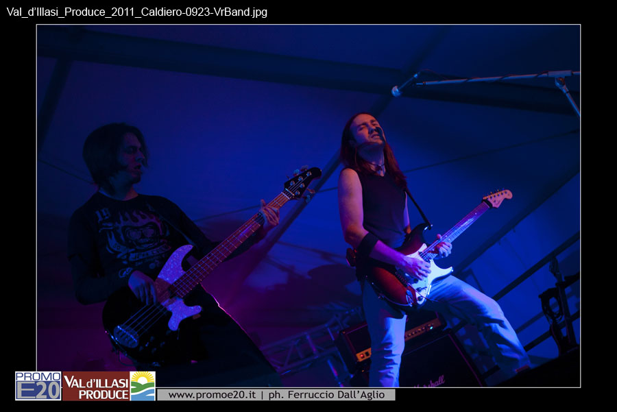 Val_d'Illasi_Produce_2011_Caldiero-0923-VrBand
