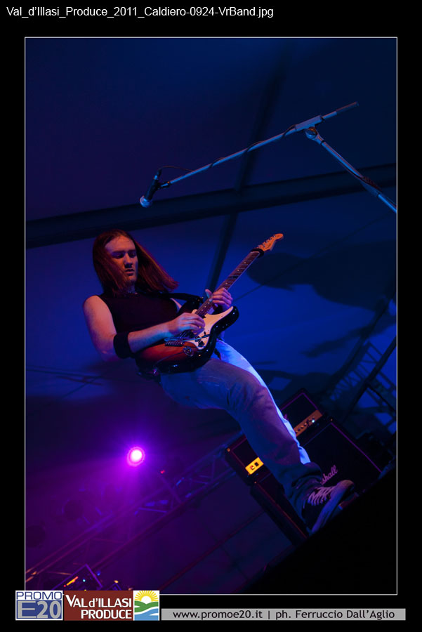 Val_d'Illasi_Produce_2011_Caldiero-0924-VrBand