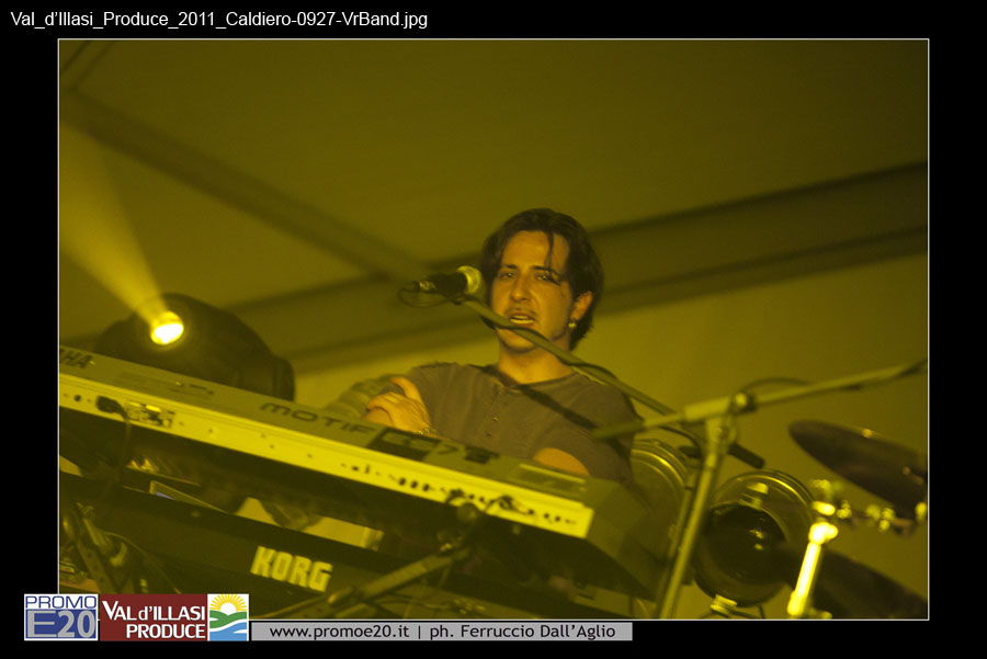 Val_d'Illasi_Produce_2011_Caldiero-0927-VrBand
