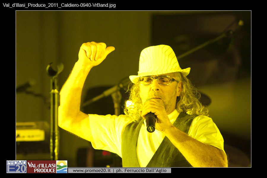 Val_d'Illasi_Produce_2011_Caldiero-0940-VrBand