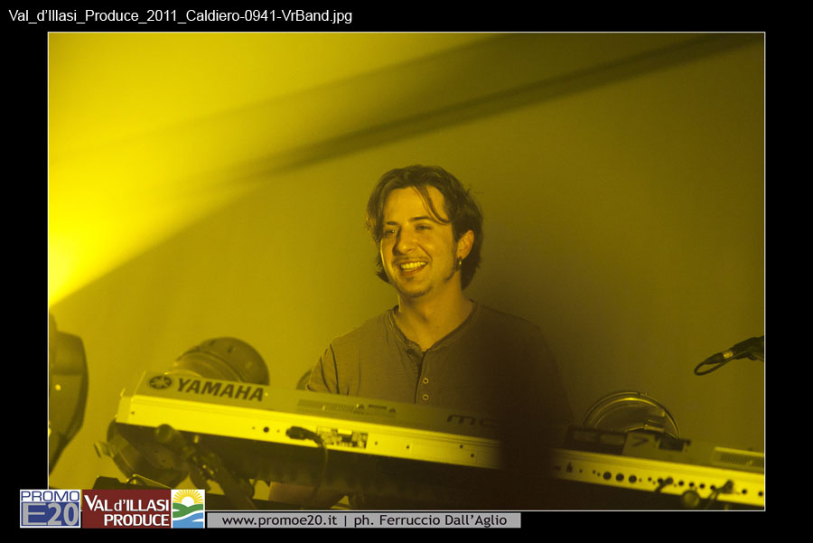 Val_d'Illasi_Produce_2011_Caldiero-0941-VrBand