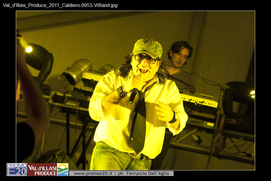 Val_d'Illasi_Produce_2011_Caldiero-0953-VrBand