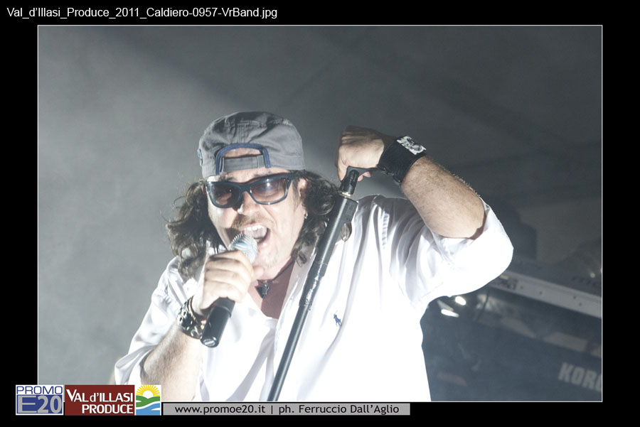 Val_d'Illasi_Produce_2011_Caldiero-0957-VrBand