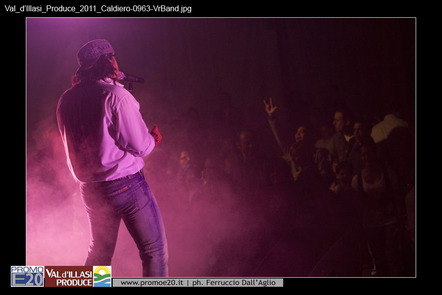 Val_d'Illasi_Produce_2011_Caldiero-0963-VrBand