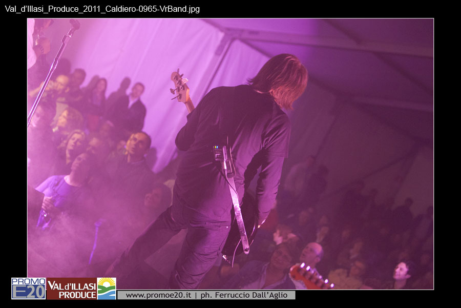 Val_d'Illasi_Produce_2011_Caldiero-0965-VrBand