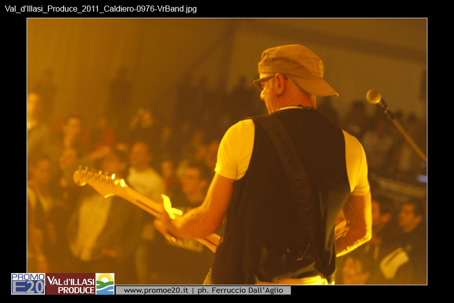 Val_d'Illasi_Produce_2011_Caldiero-0976-VrBand