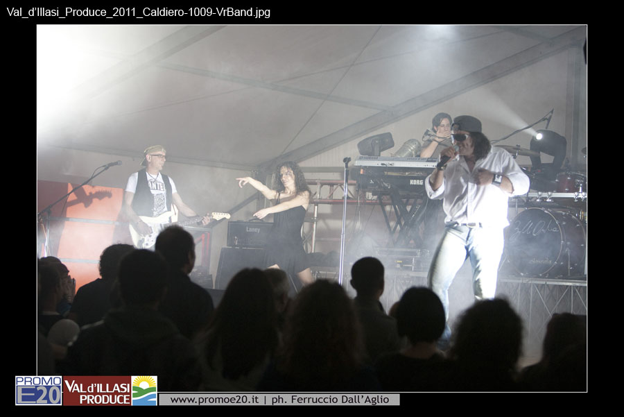 Val_d'Illasi_Produce_2011_Caldiero-1009-VrBand