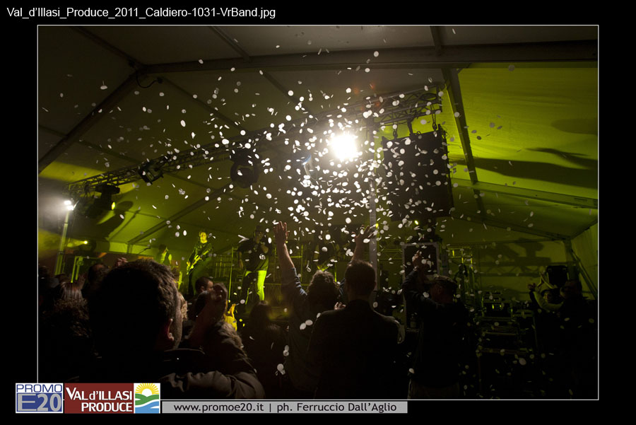 Val_d'Illasi_Produce_2011_Caldiero-1031-VrBand