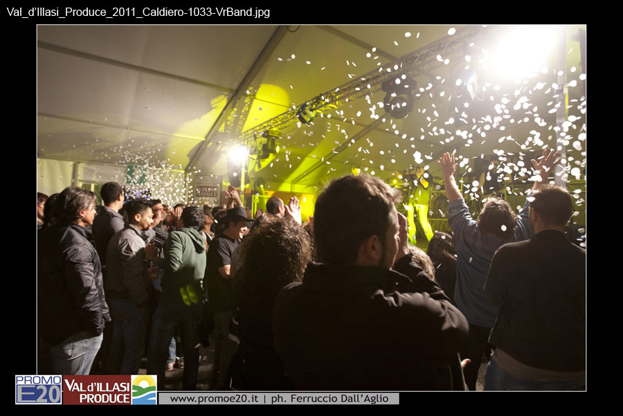 Val_d'Illasi_Produce_2011_Caldiero-1033-VrBand