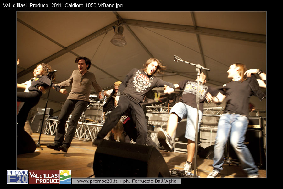 Val_d'Illasi_Produce_2011_Caldiero-1050-VrBand