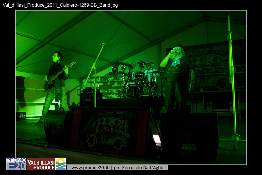 Val_d'Illasi_Produce_2011_Caldiero-1269-BB_Band