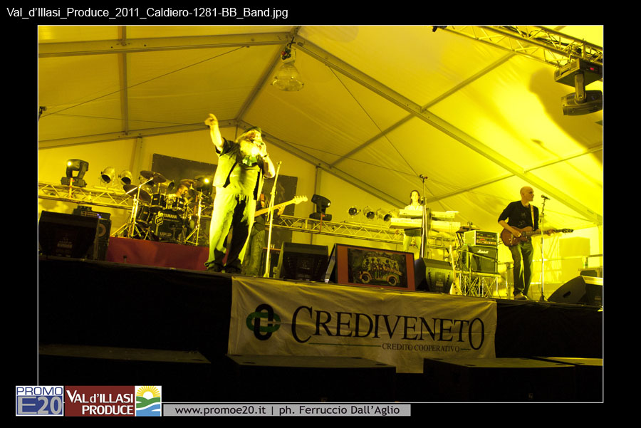 Val_d'Illasi_Produce_2011_Caldiero-1281-BB_Band