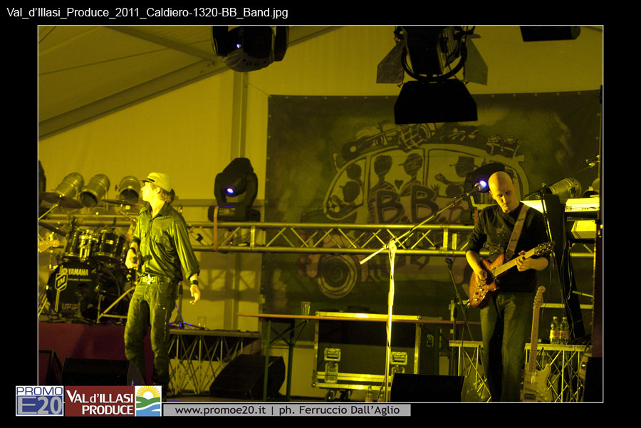 Val_d'Illasi_Produce_2011_Caldiero-1320-BB_Band