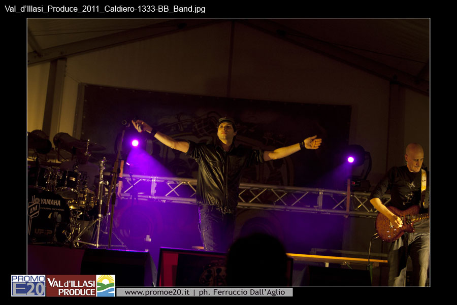 Val_d'Illasi_Produce_2011_Caldiero-1333-BB_Band