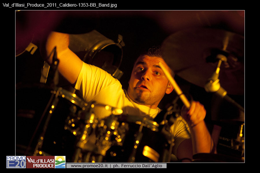Val_d'Illasi_Produce_2011_Caldiero-1353-BB_Band