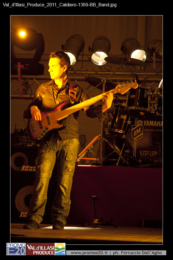 Val_d'Illasi_Produce_2011_Caldiero-1369-BB_Band