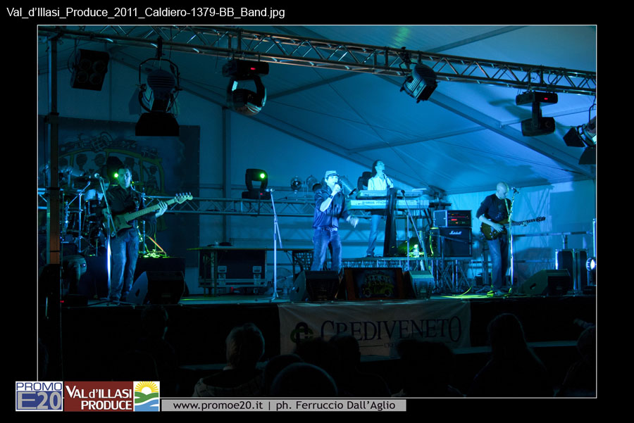Val_d'Illasi_Produce_2011_Caldiero-1379-BB_Band