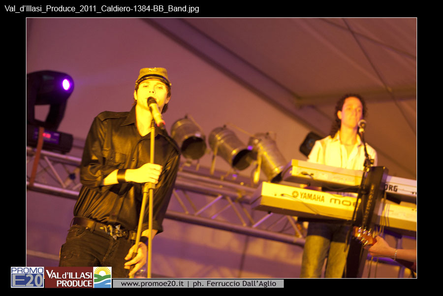 Val_d'Illasi_Produce_2011_Caldiero-1384-BB_Band