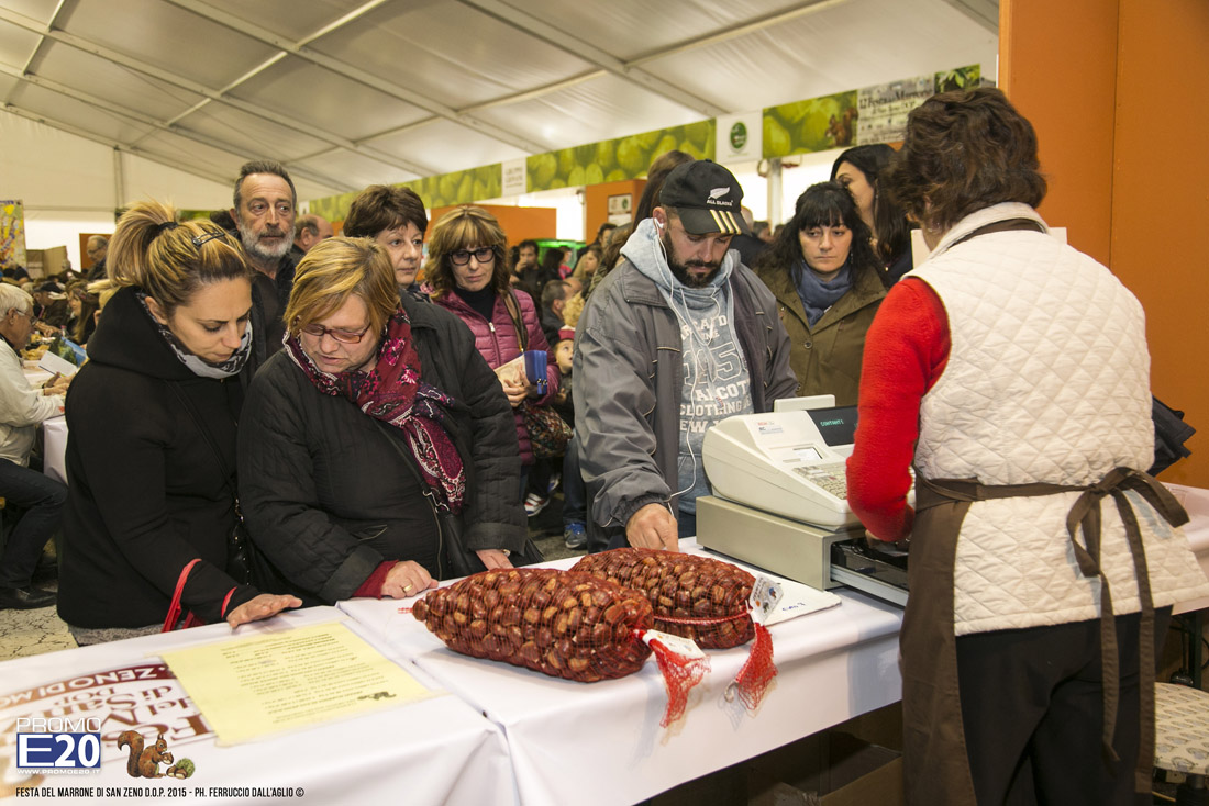 2015_012190_festadelmarrone_25112015
