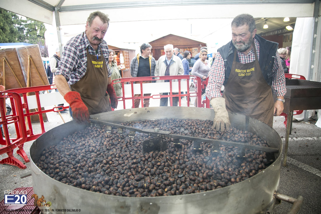 2015_012194_festadelmarrone_25112015