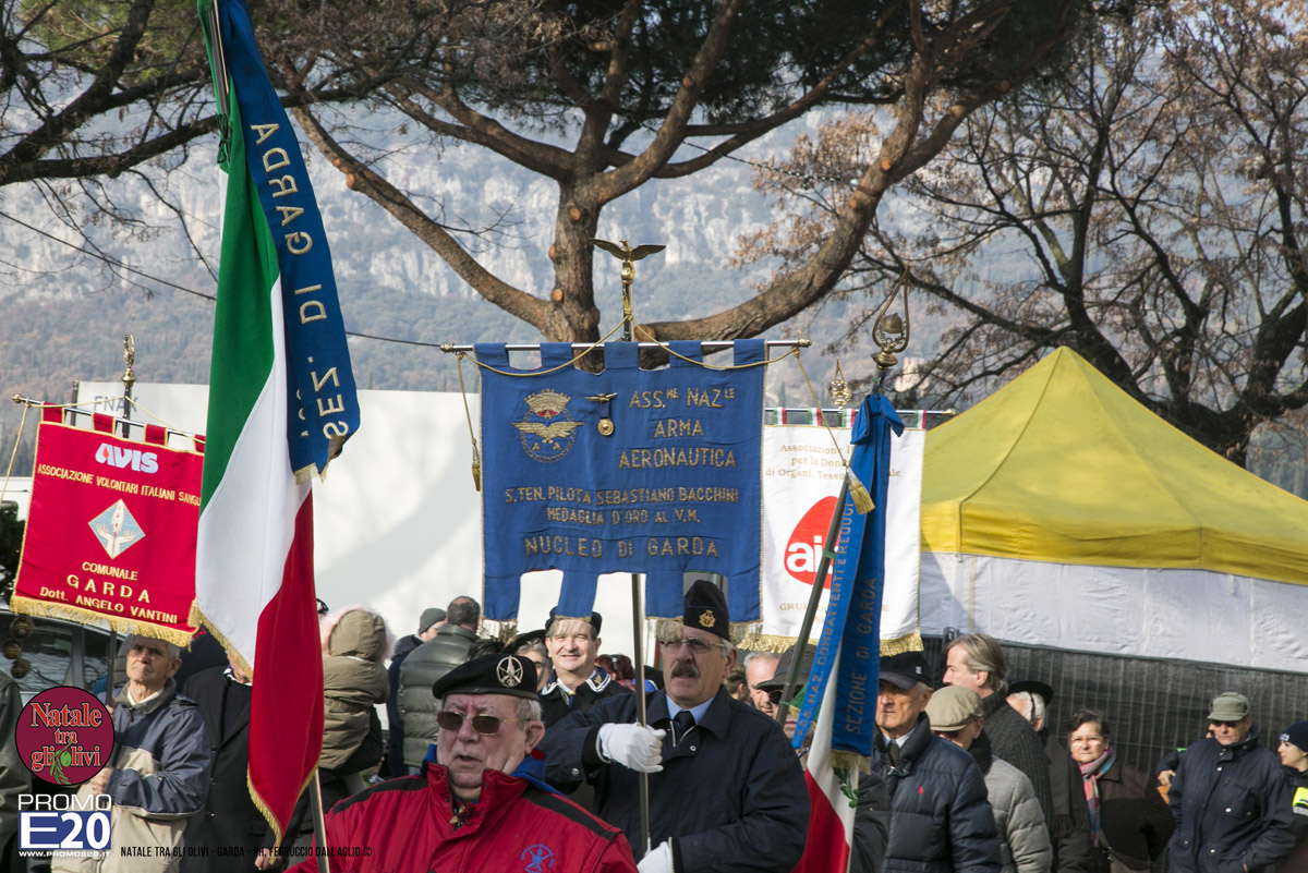 2015_012558_Natale_tra_gli_olivi