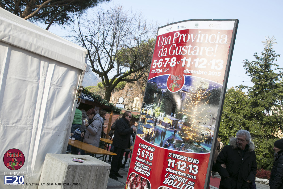 2015_012564_Natale_tra_gli_olivi