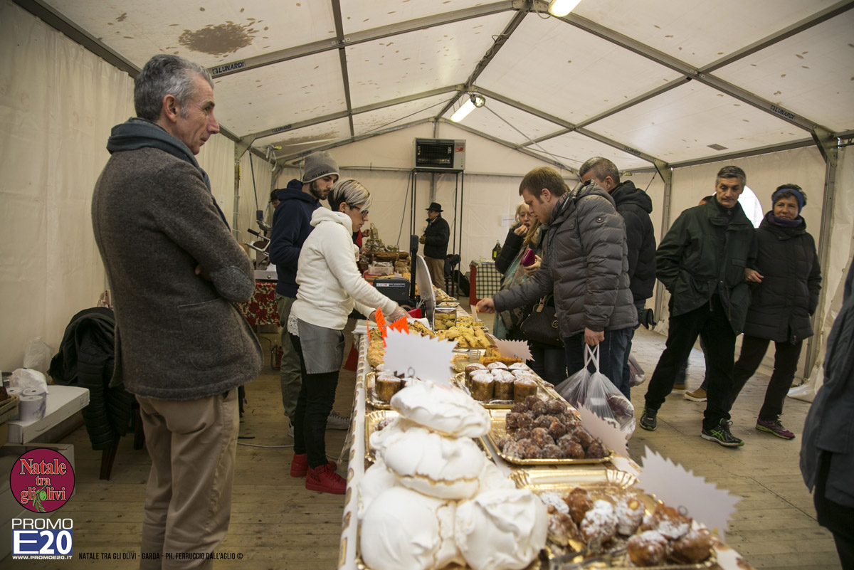 2015_012565_Natale_tra_gli_olivi