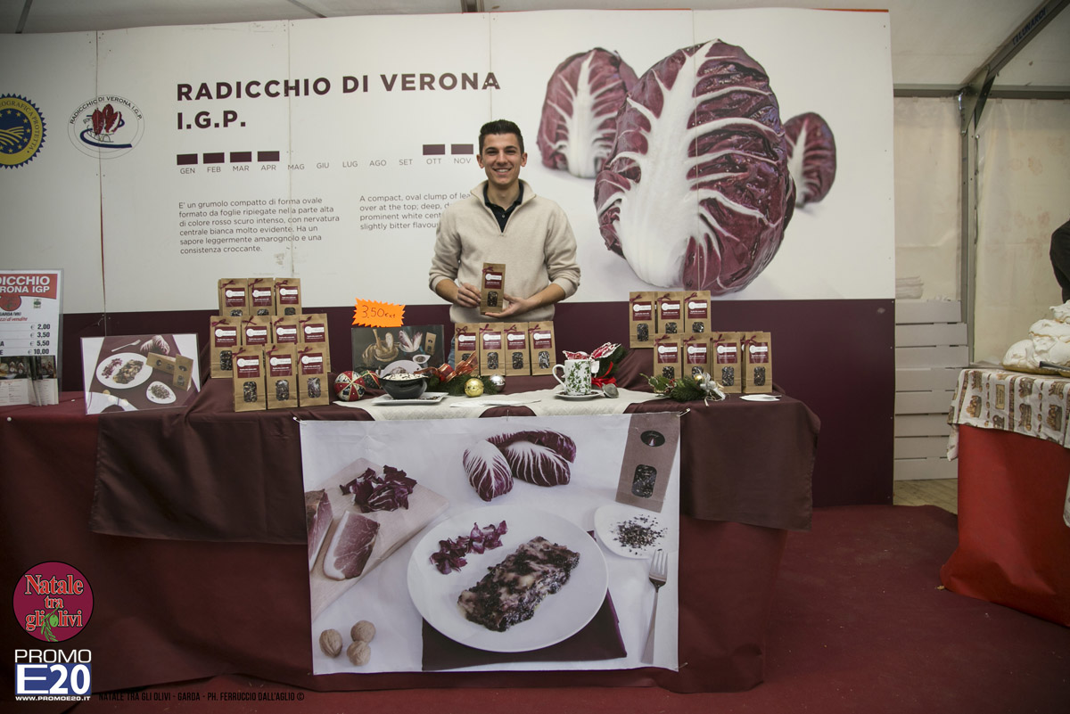 2015_012577_Natale_tra_gli_olivi