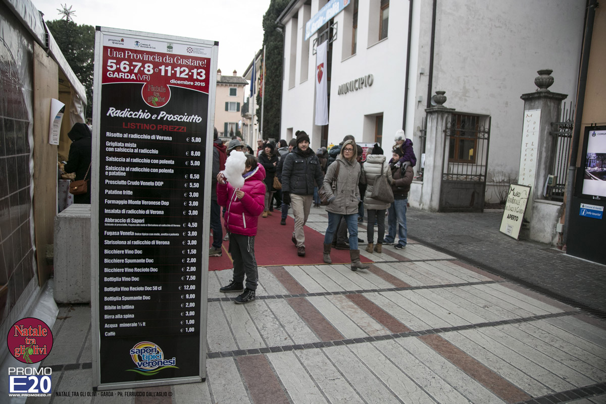 2015_012629_Natale_tra_gli_olivi