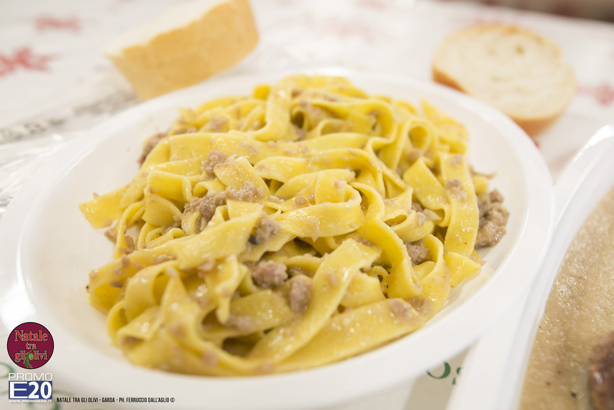 2015_012692_Natale_tra_gli_olivi