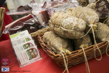 2015_012584_Natale_tra_gli_olivi