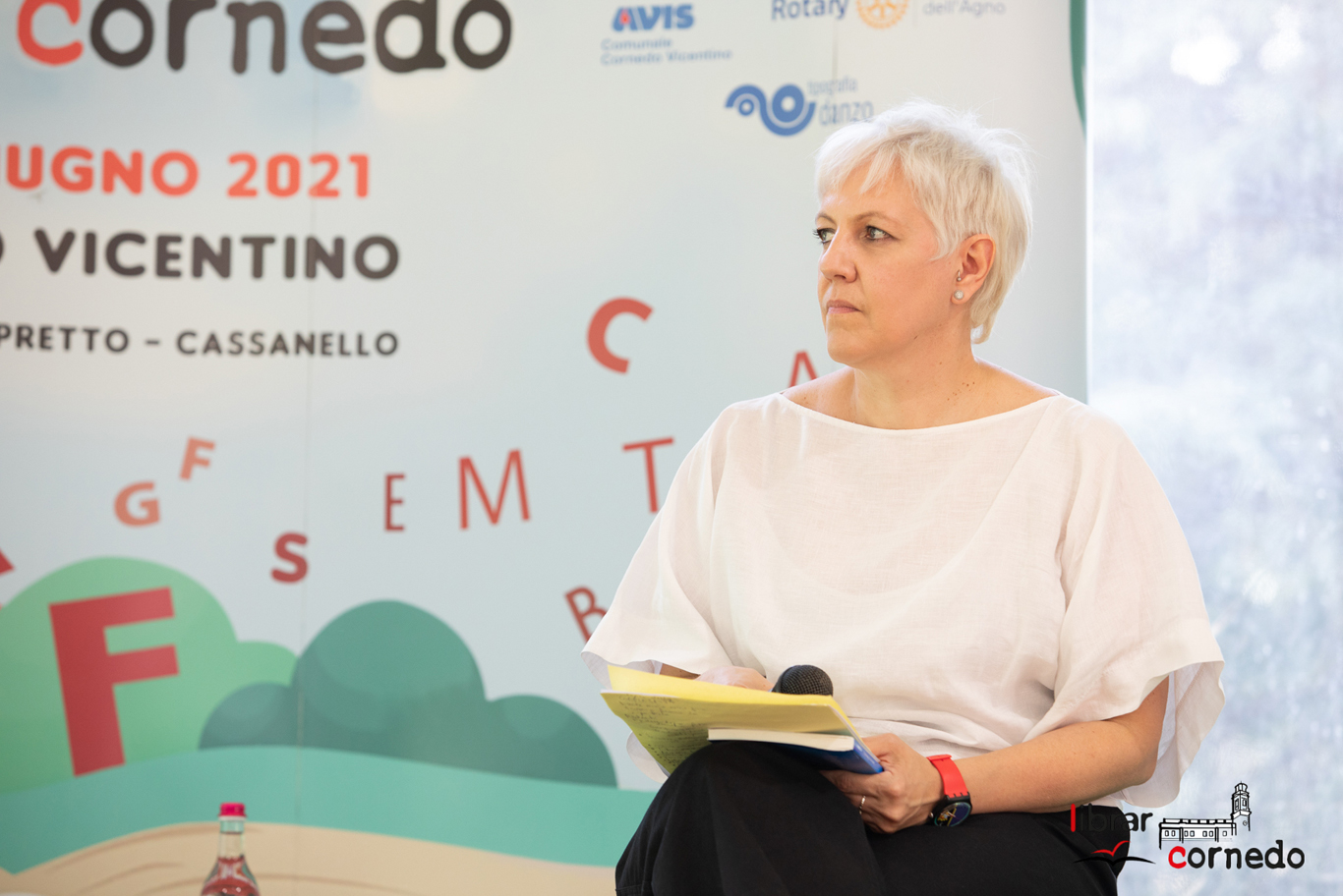 LibrarCornedo2021-0121
