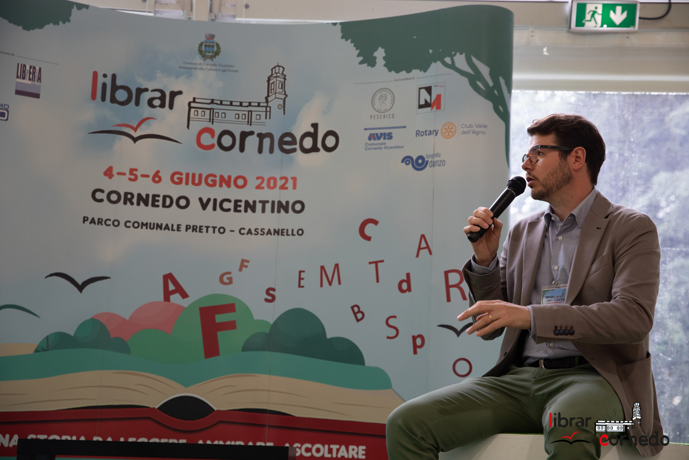 LibrarCornedo2021-0220
