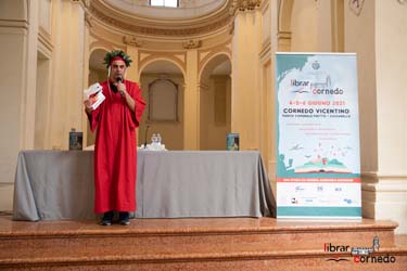 LibrarCornedo2021-0243