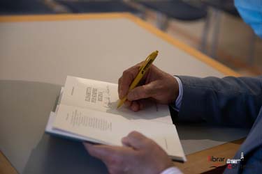LibrarCornedo2021-0265