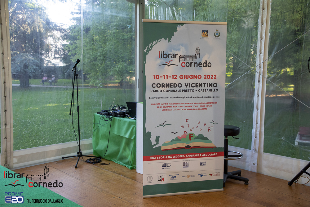 2022-LibrarCornedo-0030