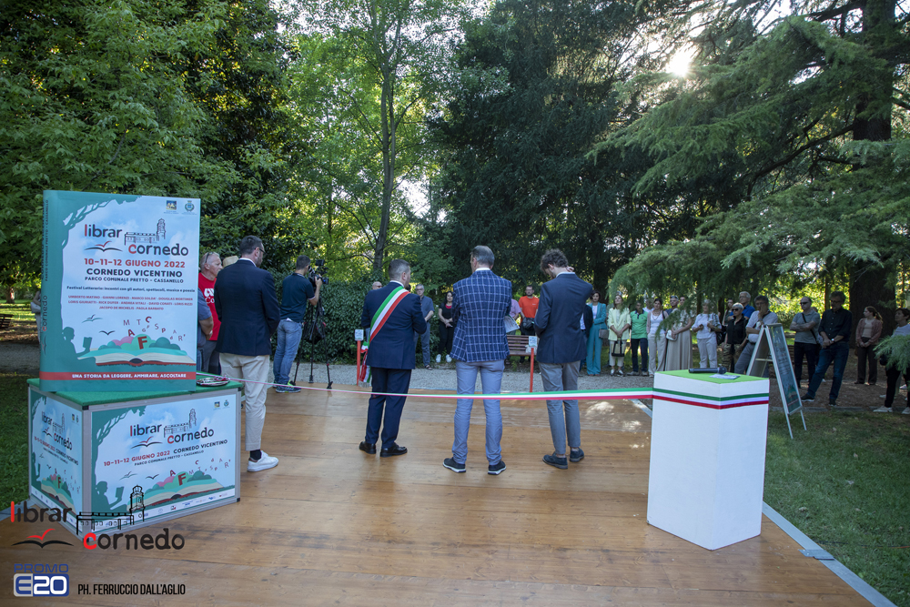 2022-LibrarCornedo-0072