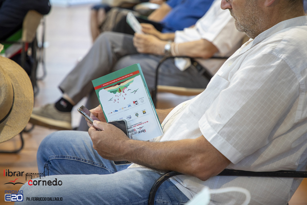 2022-LibrarCornedo-0189